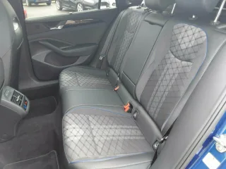 VW Passat – Fahrzeugbild 8