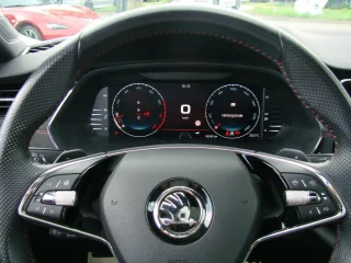 SKODA Octavia – Fahrzeugbild 10