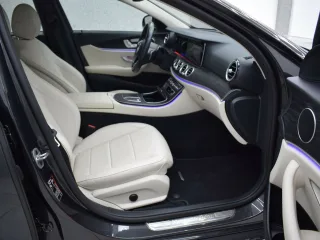 MERCEDES-BENZ E 400 – Fahrzeugbild 15
