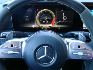 MERCEDES-BENZ E 63 – Fahrzeugbild 10