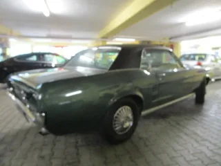 FORD Mustang – Fahrzeugbild 6