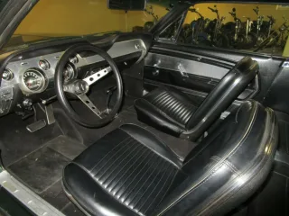 FORD Mustang – Fahrzeugbild 9