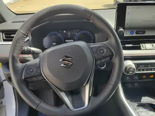 SUZUKI Across – Fahrzeugbild 12