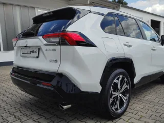 SUZUKI Across – Fahrzeugbild 8