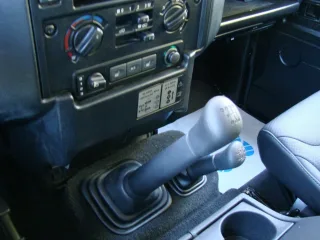 LAND ROVER Defender – Fahrzeugbild 10