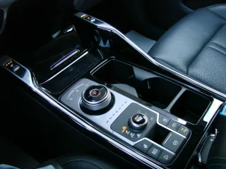 KIA Sorento – Fahrzeugbild 11