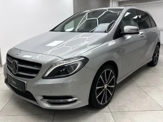 MERCEDES-BENZ B 200 – Fahrzeugbild 2