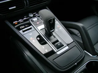 PORSCHE Cayenne – Fahrzeugbild 11