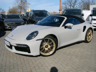 PORSCHE 992 – Fahrzeugbild 11
