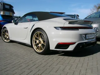 PORSCHE 992 – Fahrzeugbild 9