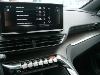 PEUGEOT 5008 – Fahrzeugbild 14