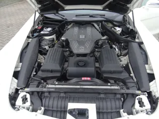 MERCEDES-BENZ SLS – Fahrzeugbild 9