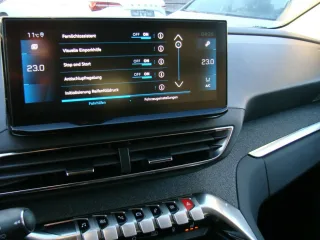 PEUGEOT 5008 – Fahrzeugbild 15