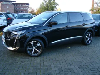 PEUGEOT 5008 – Fahrzeugbild 8