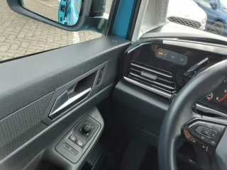 FORD Tourneo – Fahrzeugbild 14