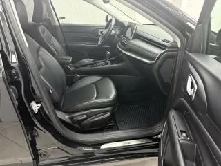 JEEP Compass – Fahrzeugbild 15