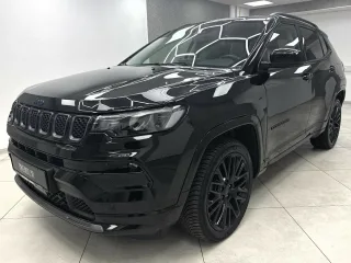 JEEP Compass – Fahrzeugbild 2