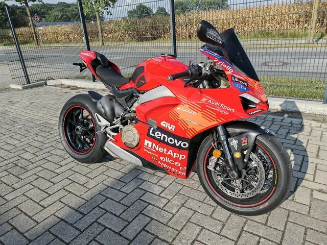 DUCATI PANIGALE gebraucht kaufen