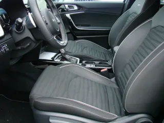 KIA Ceed – Fahrzeugbild 15