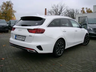 KIA Ceed – Fahrzeugbild 3