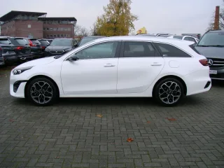 KIA Ceed – Fahrzeugbild 5