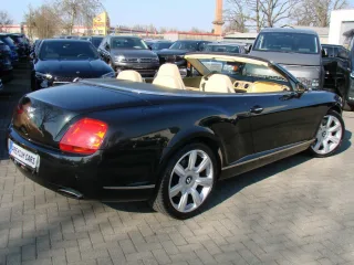 BENTLEY Continental – Fahrzeugbild 3