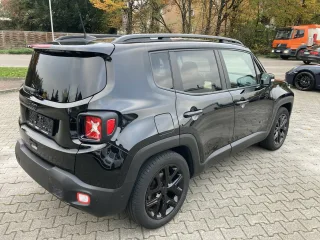 JEEP Renegade – Fahrzeugbild 3