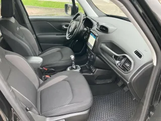 JEEP Renegade – Fahrzeugbild 5