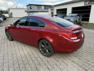 OPEL Insignia – Fahrzeugbild 4