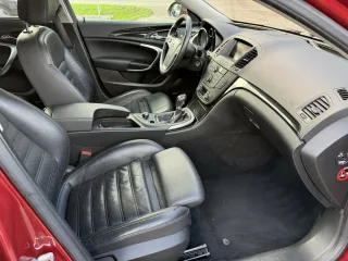 OPEL Insignia – Fahrzeugbild 5