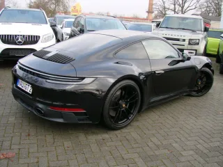 PORSCHE 992 – Fahrzeugbild 9