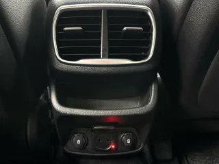 HYUNDAI Santa – Fahrzeugbild 12