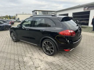 PORSCHE Cayenne – Fahrzeugbild 4