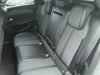 PEUGEOT 308 – Fahrzeugbild 8