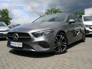 MERCEDES-BENZ A 200 – Fahrzeugbild 2
