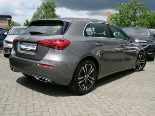 MERCEDES-BENZ A 200 – Fahrzeugbild 3