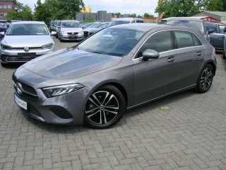 MERCEDES-BENZ A 200 – Fahrzeugbild 8