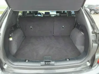 FORD Kuga – Fahrzeugbild 10