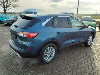 FORD KUGA – Fahrzeugbild 4