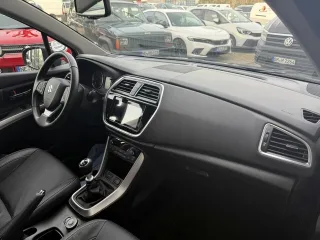 SUZUKI SX4 – Fahrzeugbild 13