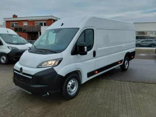 OPEL Movano – Fahrzeugbild 2