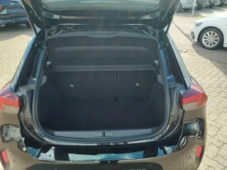 OPEL CORSA – Fahrzeugbild 9