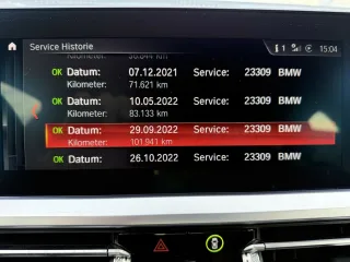 BMW 330d – Fahrzeugbild 12