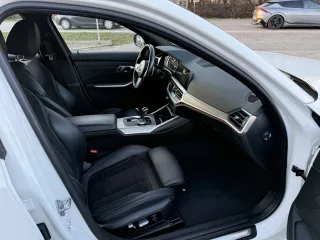 BMW 330d – Fahrzeugbild 4