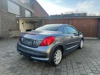 PEUGEOT 207 – Fahrzeugbild 12