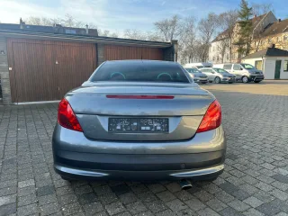 PEUGEOT 207 – Fahrzeugbild 13