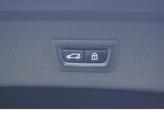 BMW 318 – Fahrzeugbild 10