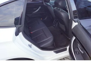 BMW 318 – Fahrzeugbild 11