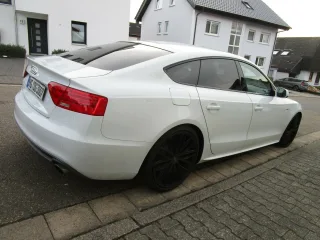 AUDI A5 – Fahrzeugbild 5