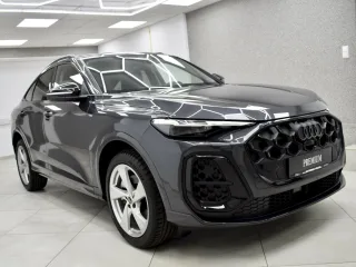 AUDI Q5 – Fahrzeugbild 14